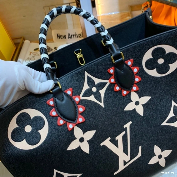 VUITTON CRAFTY LOUIS ONTHEGO GM 0819